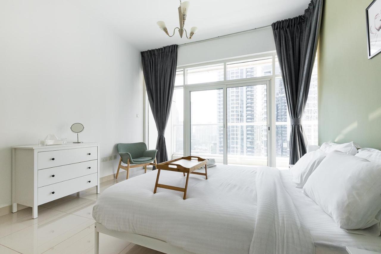 Villa Lovely Unit With Marina View à Dubaï Extérieur photo
