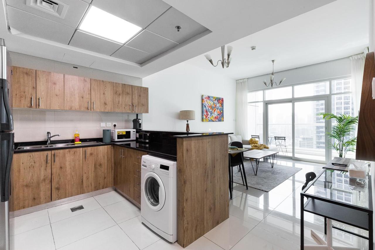 Villa Lovely Unit With Marina View à Dubaï Extérieur photo